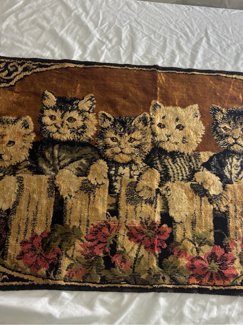 Plush Multicolor Cat Tapestry Throw multicolor vintage 80s picket fence floral - Picture 13 of 13